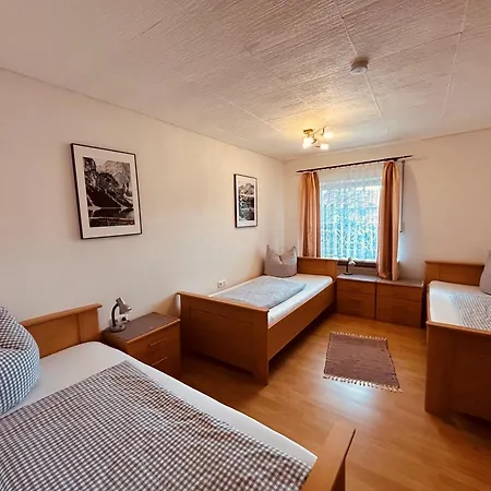 Zum Krug, Messe Muenchen Gasthuis 3*